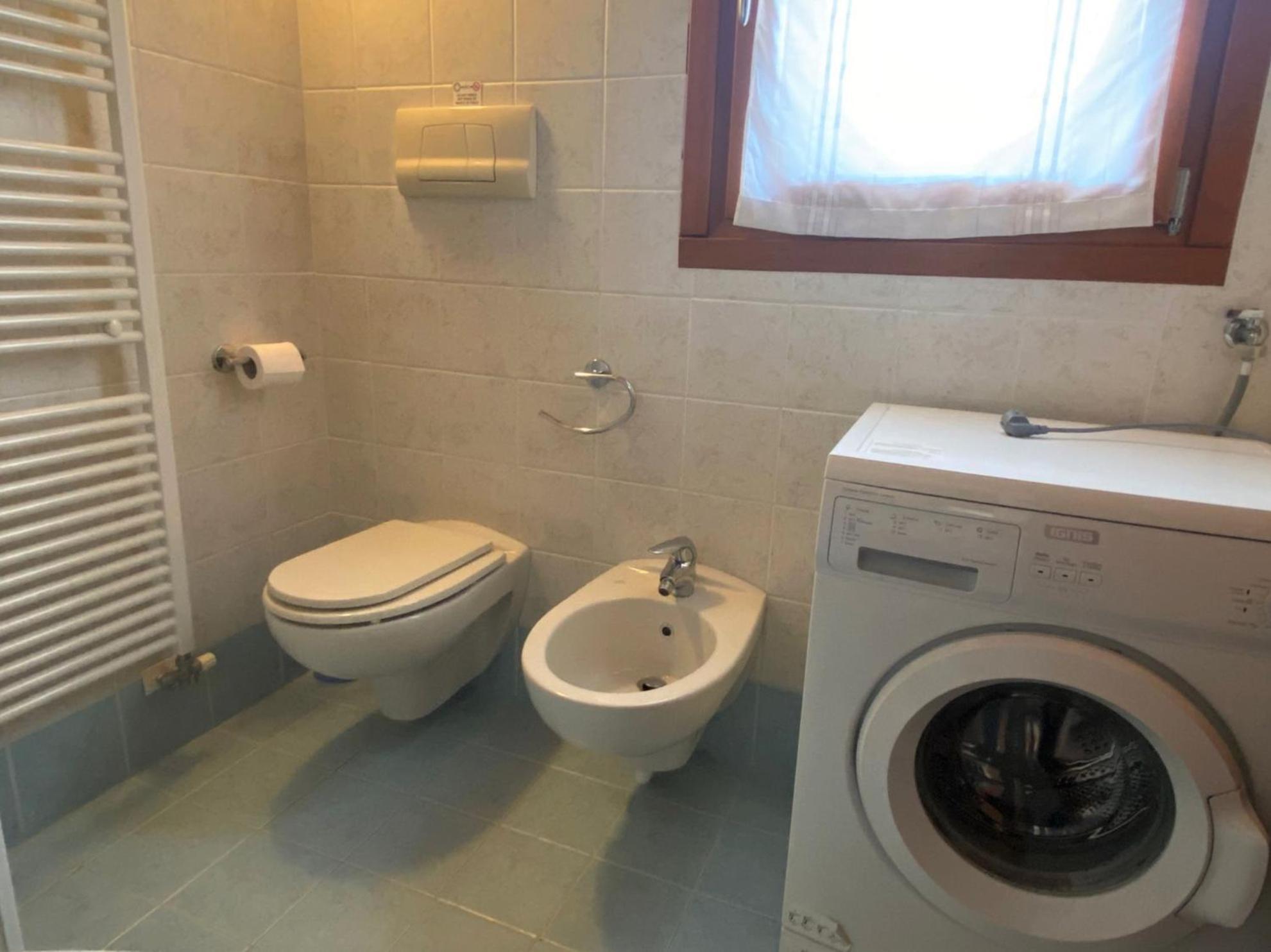 The Flowers - Apartments With Private Garden In Residence With Pool Manerba del Garda Εξωτερικό φωτογραφία