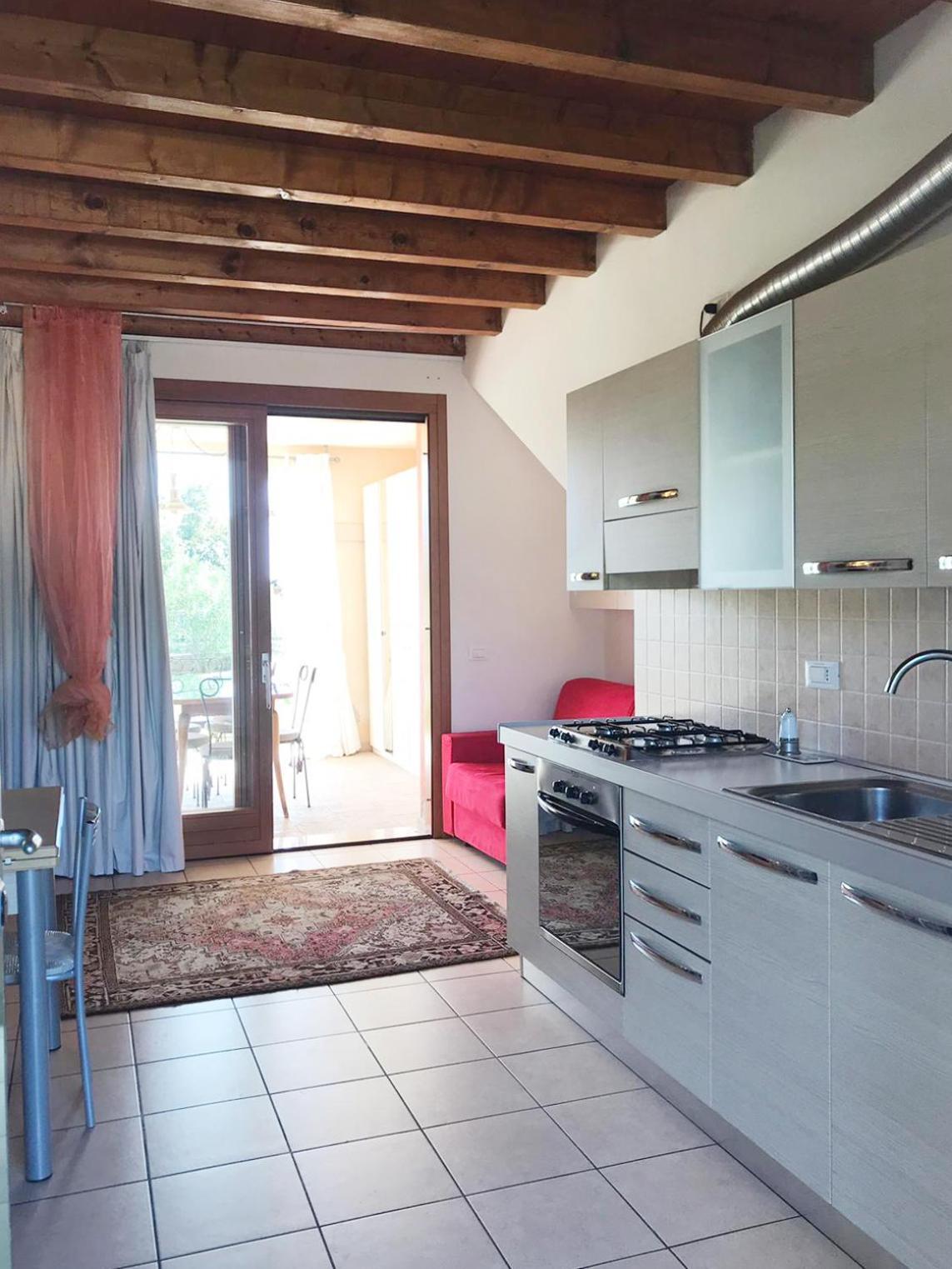 The Flowers - Apartments With Private Garden In Residence With Pool Manerba del Garda Εξωτερικό φωτογραφία